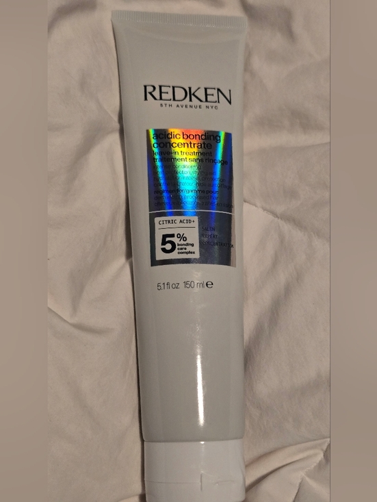 Redken Other - Redken Acidic Bonding Concentrate Tube - White